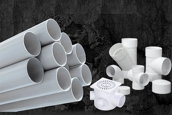Caños de PVC para desagüe y agua fría en Laferrere, La Matanza — distintos diámetros