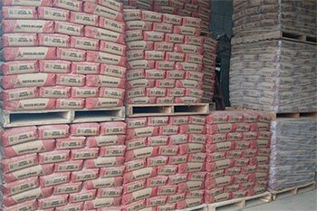 Bolsa de cemento en Laferrere, La Matanza